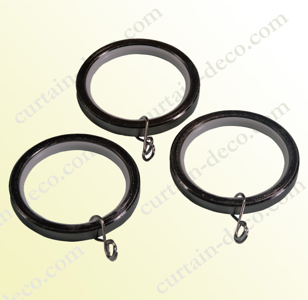 Metal-ring-with-lubrication
